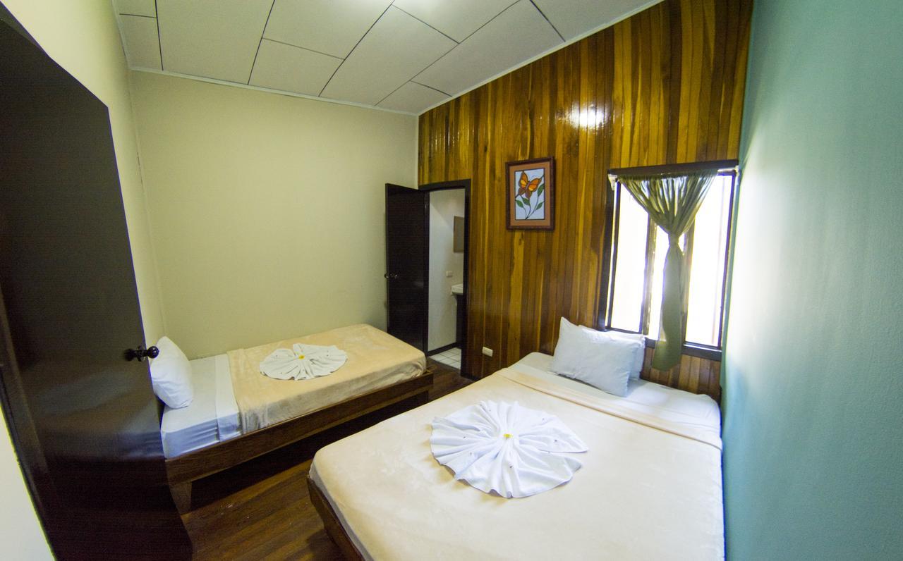 Monteverde Hostel Downtown 外观 照片