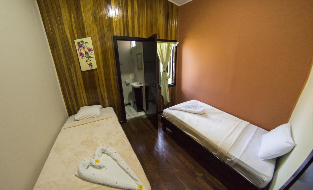 Monteverde Hostel Downtown 外观 照片