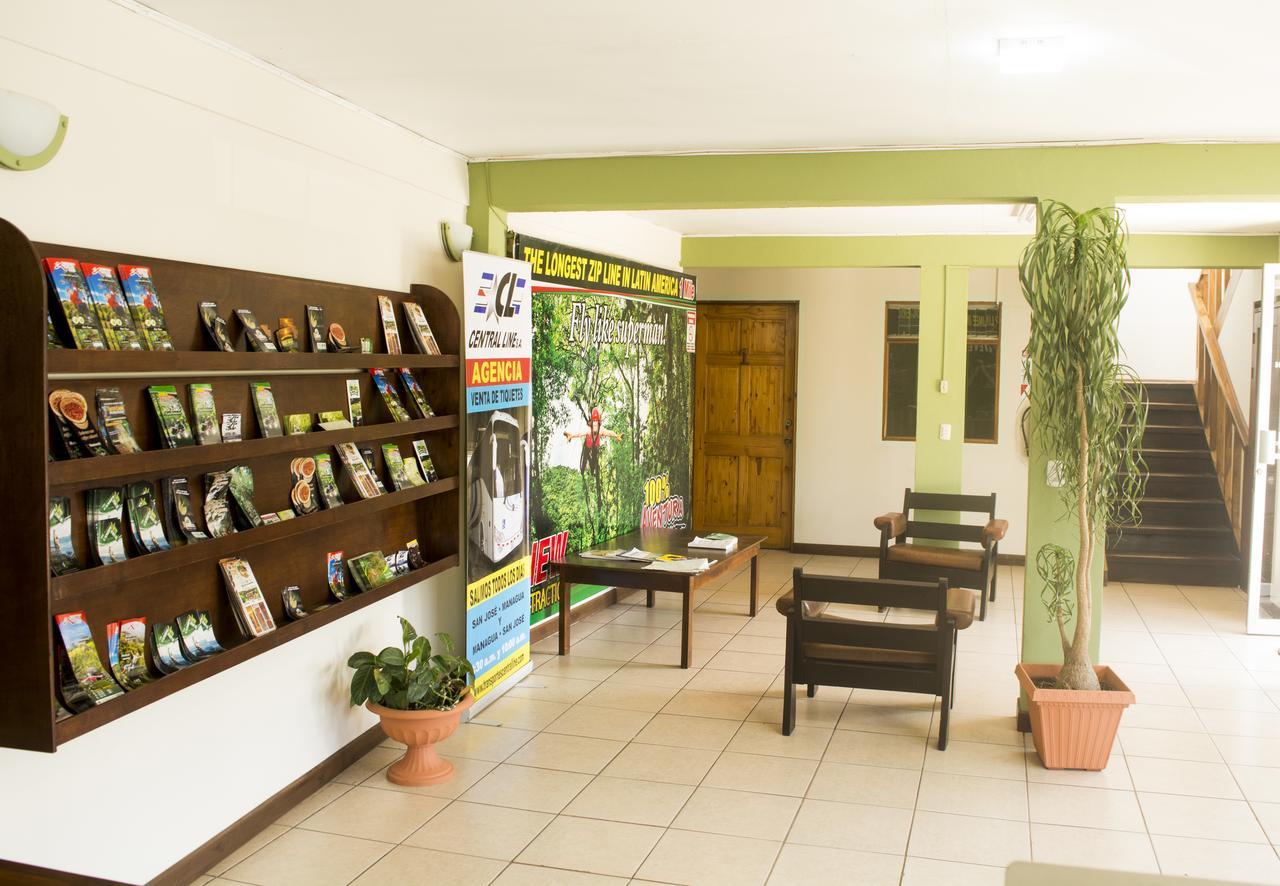 Monteverde Hostel Downtown 外观 照片